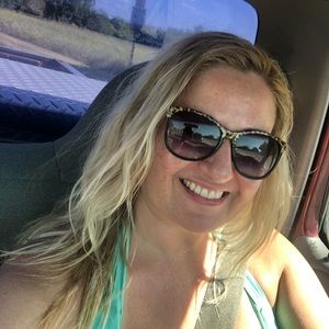 Meet your Posher, Erika